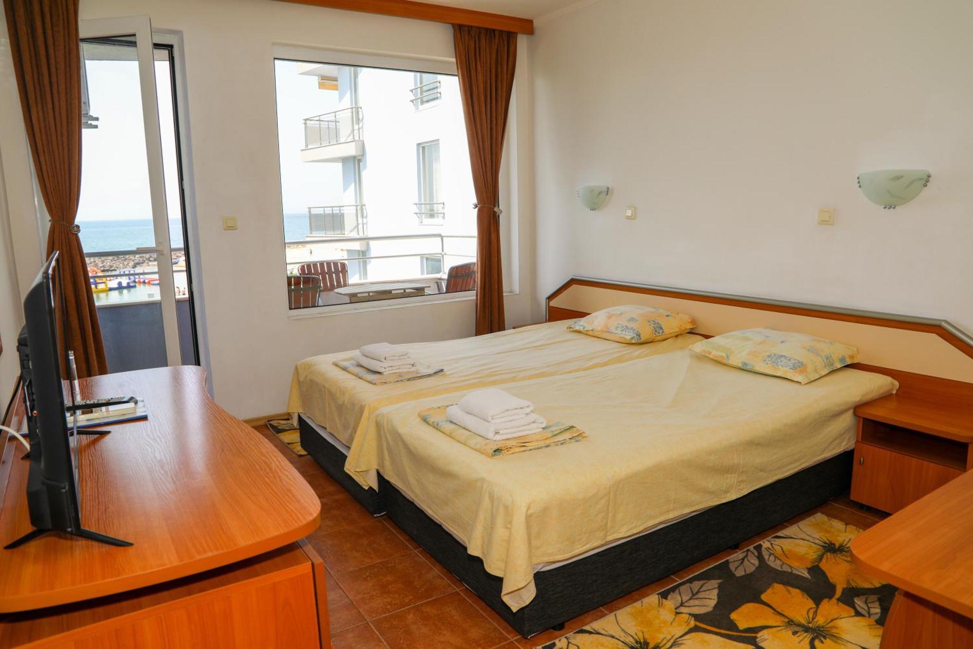Hotel Sofia Beach Nesebar Eksteriør bilde
